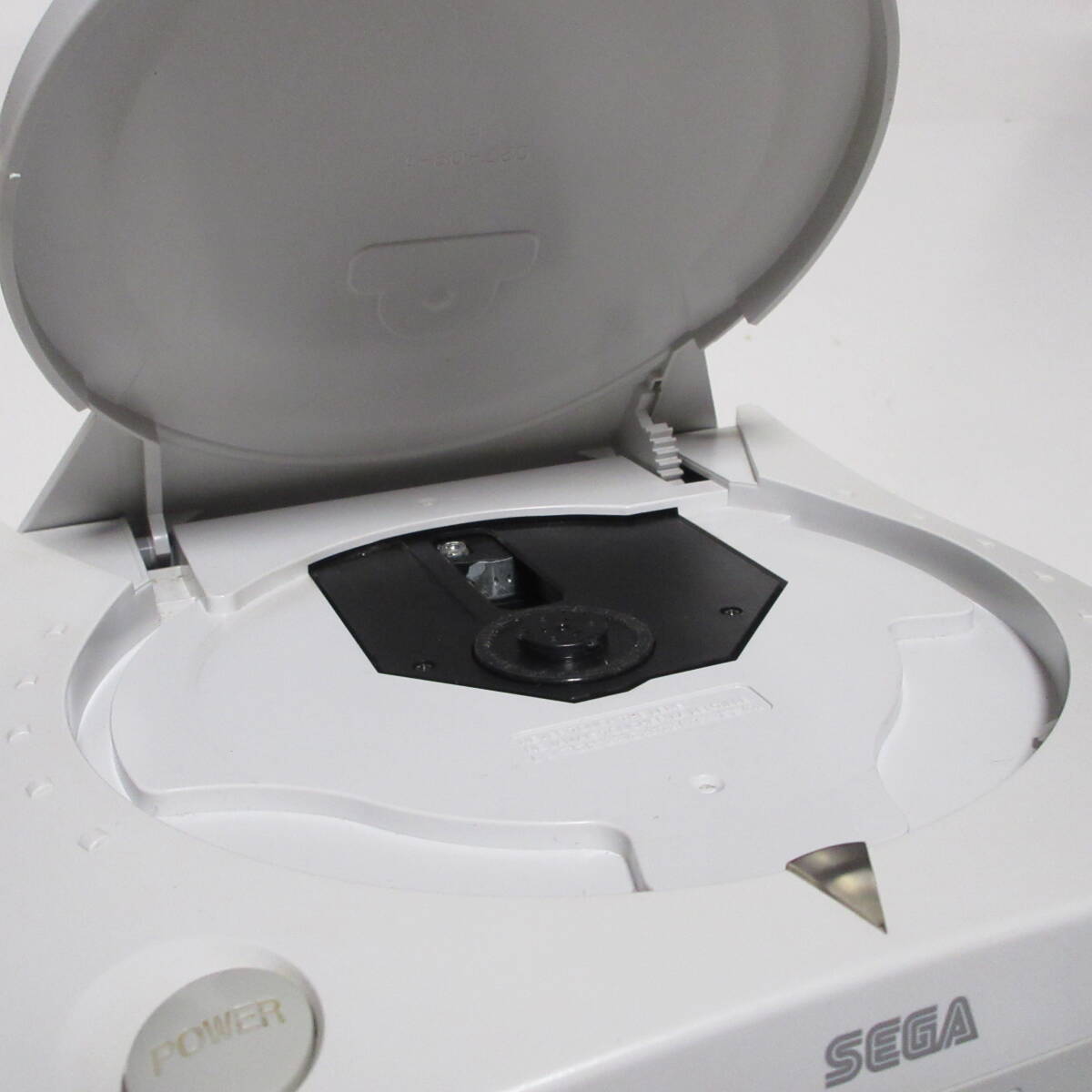 SEGA Dreamcast 本体 コントローラー キーボード ACアダプター ケーブル セガ ドリームキャスト ゲーム機 通電簡易動作確認 現状品の画像5