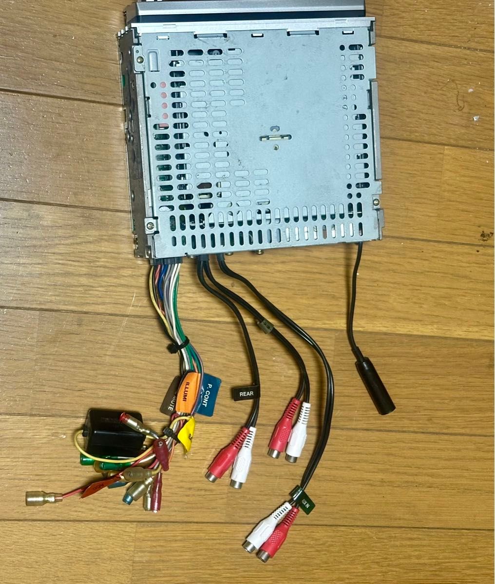ケンウッドF-CD7 CDデッキプレイヤー 1DIN カーオーディオ ケンウッドF-CD7 CDデッキプレイヤー 1DIN カーオーディオ