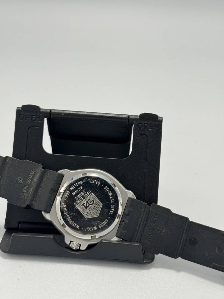 TAG HEUER タグホイヤーPROFESSIONAL プロフェッショナル 200M WA1216 クォーツ メンズ腕時計(電池新品３年保証) 動作確認済み#T060の画像6