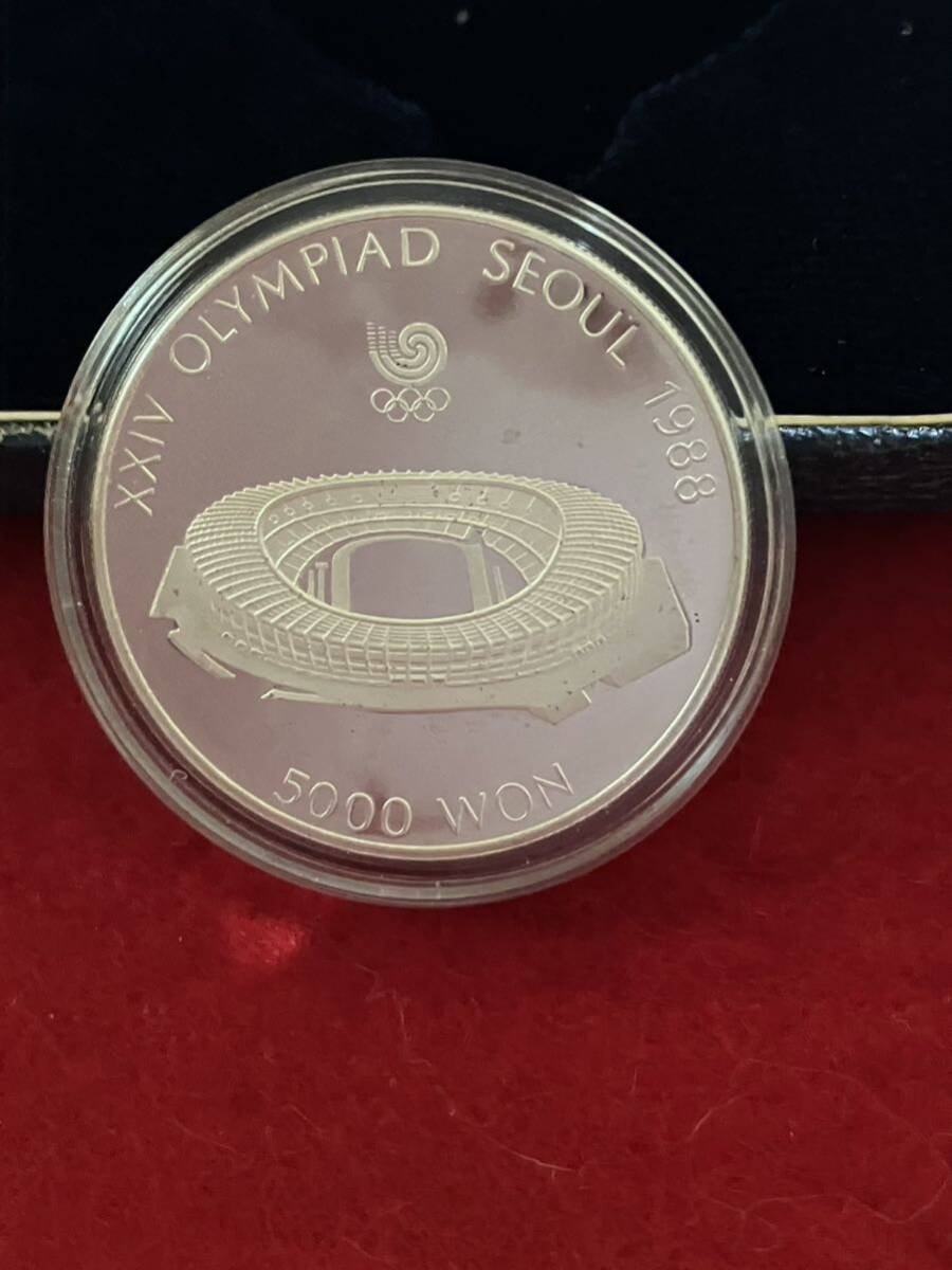 預り品！ソウルオリンピック 銀貨 10000ウォン 5000ウォン シルバー925、大、33.62g、小16.81g 韓国 記念硬貨 ケース入り の画像4