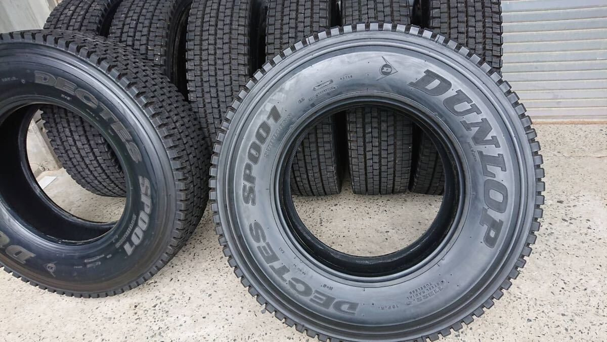 11R 22.5 16PR DUNLOP ダンロップ　スタッドレス　DECTES SP001 8本セット　中古品_画像3