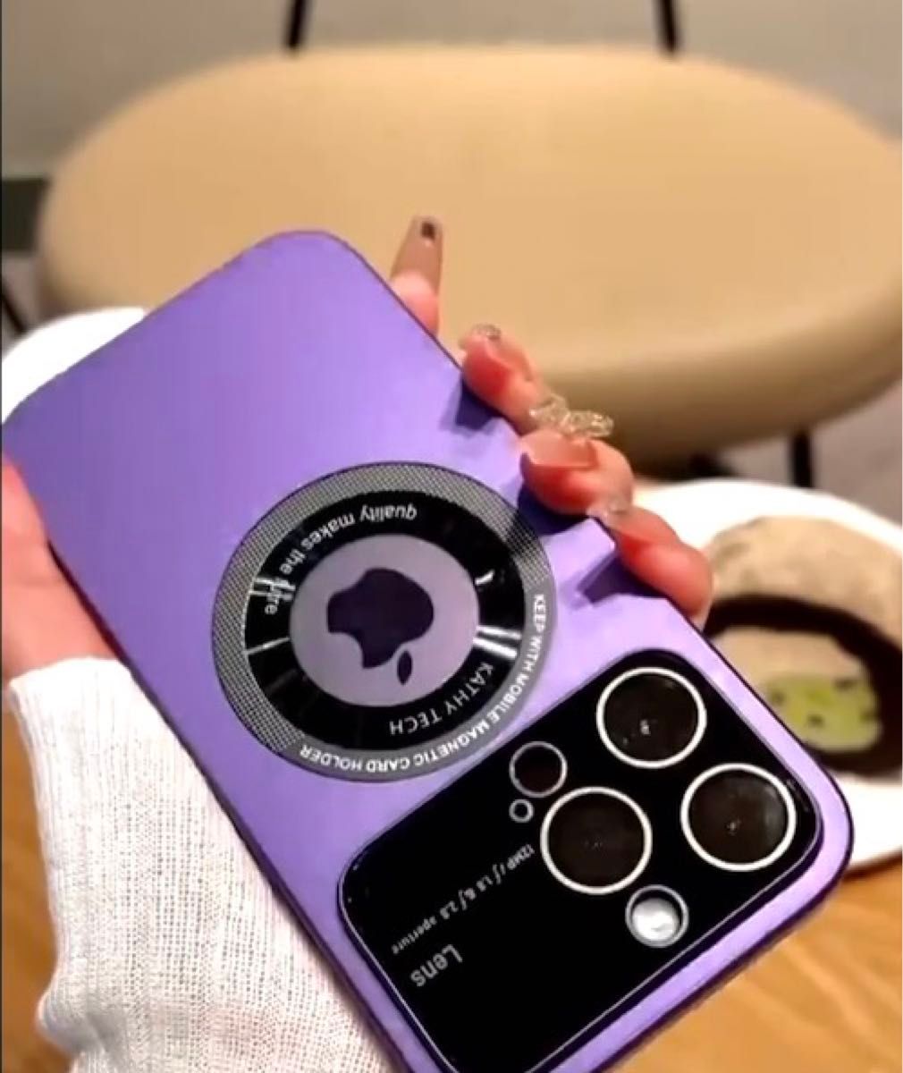 iPhone15pro 用強化ガラス製カメラ　　　　　　　　　　　保護ケース　パープル