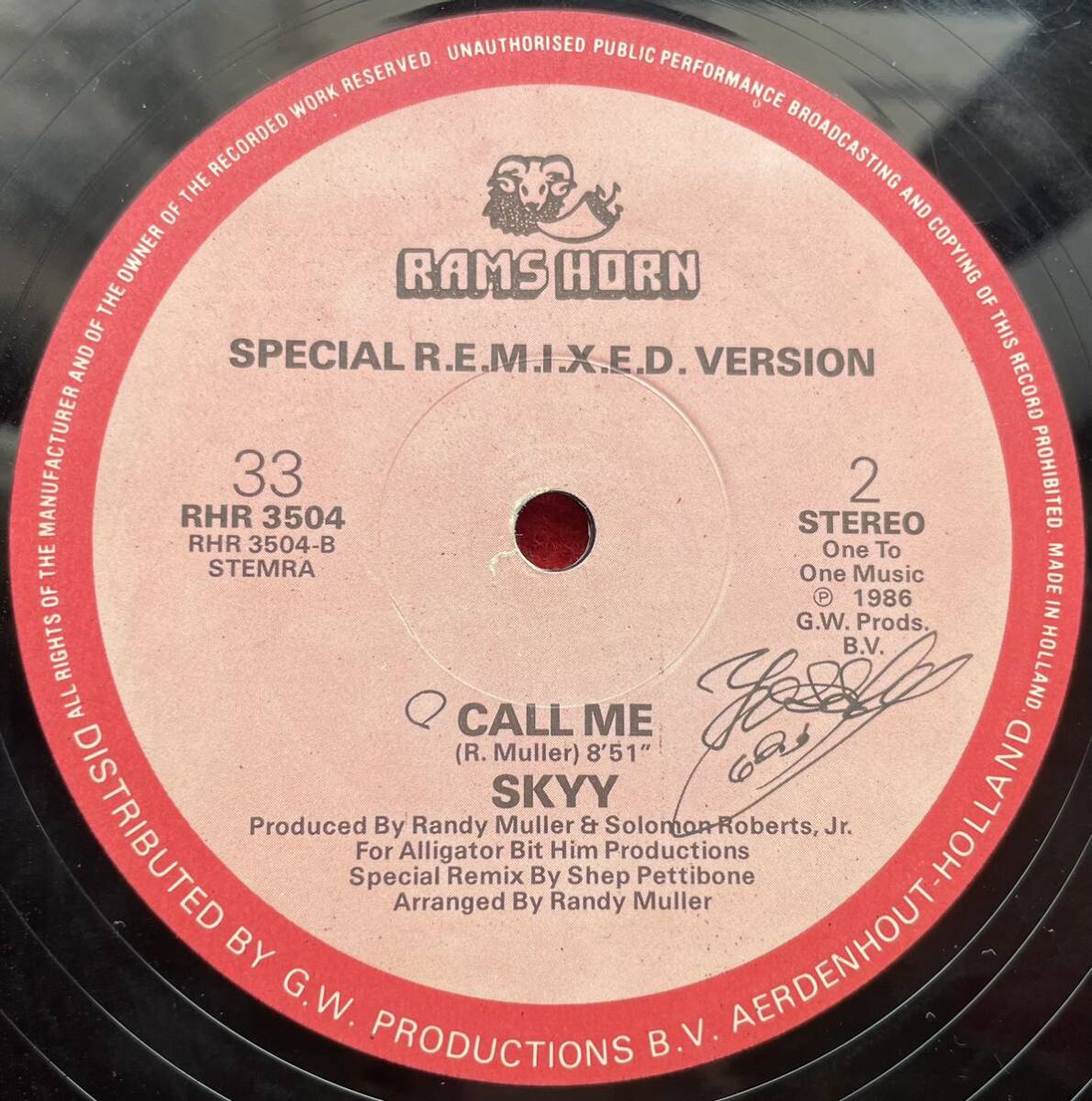 Skyy *Call Me~.Let\'s Celebrate 12inch запись к тому же Pro motion запись редкость запись популярный запись большое количество лот.