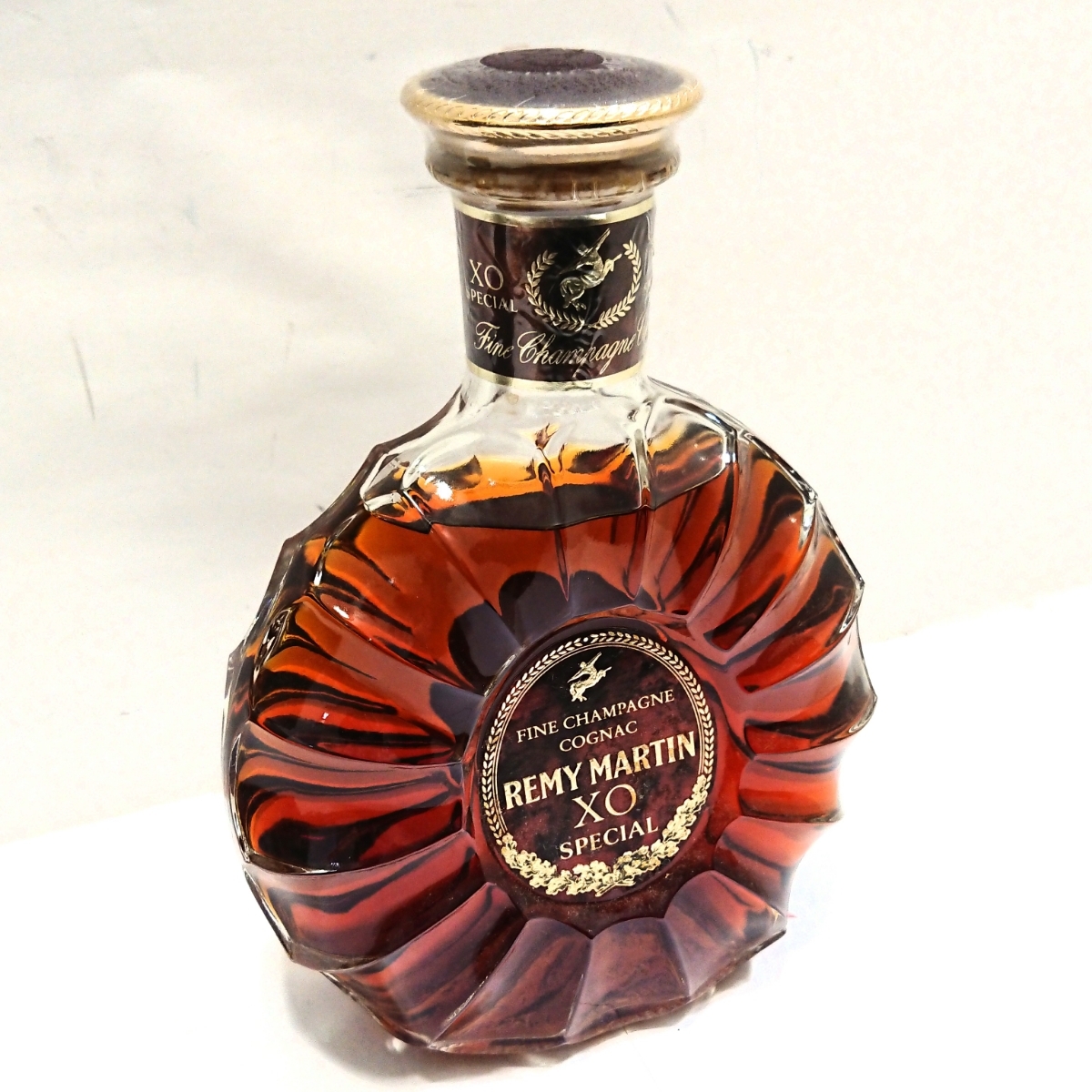 ■【未開栓】REMY MARTIN ＸＯ SPECIAL レミー マルタン ＸＯ スペシャル■容量700ml/アルコール分40%/洋酒/古酒/人気/定番/コニャック/DA5