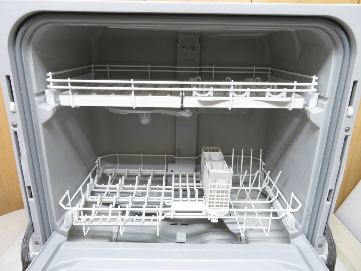 Panasonic パナソニック 2018年製 エコナビ 食器洗い乾燥機 食洗機 ホワイト NP-TH1-Wの画像4
