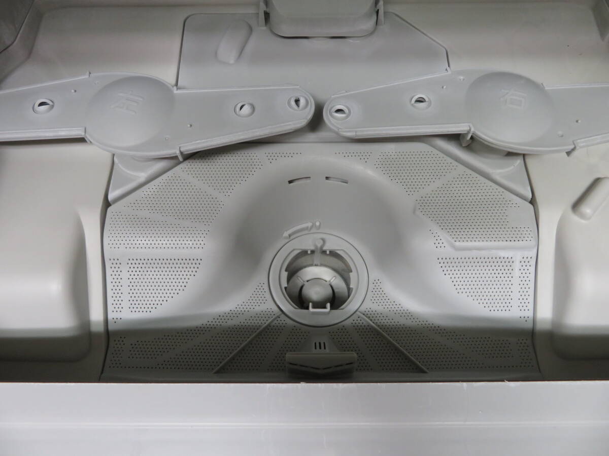 Panasonic パナソニック 2018年製 エコナビ 食器洗い乾燥機 食洗機 ホワイト NP-TH1-Wの画像6