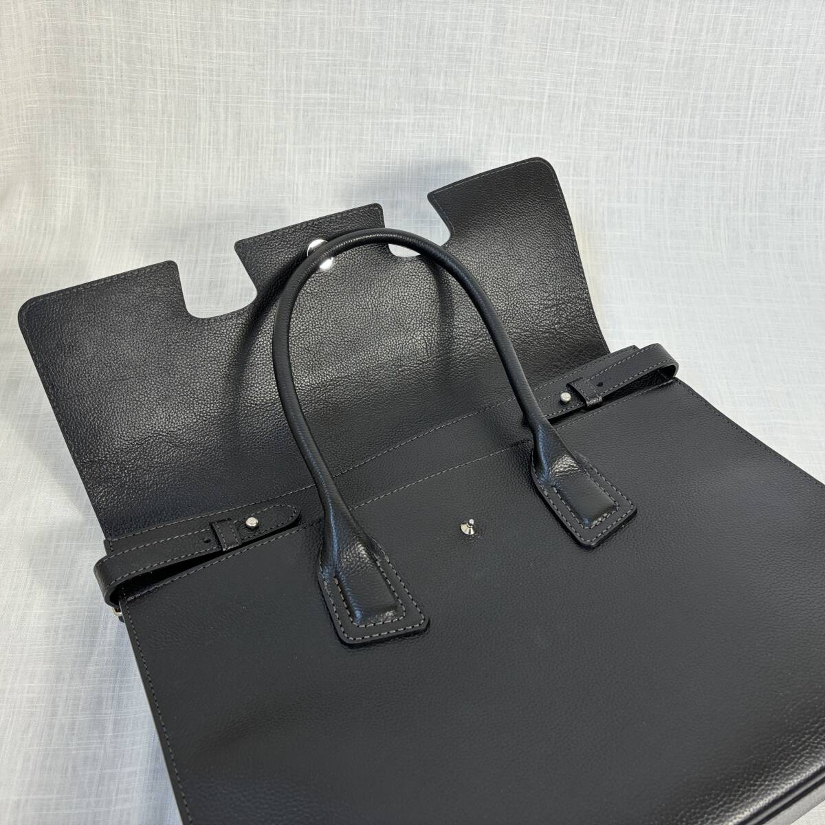 #1 jpy ~ < super-beauty goods!!>#SOMS SADDLEso female saddle Gusto flap Brief business bag A4/PC storage cow leather black black [ adult goods .]