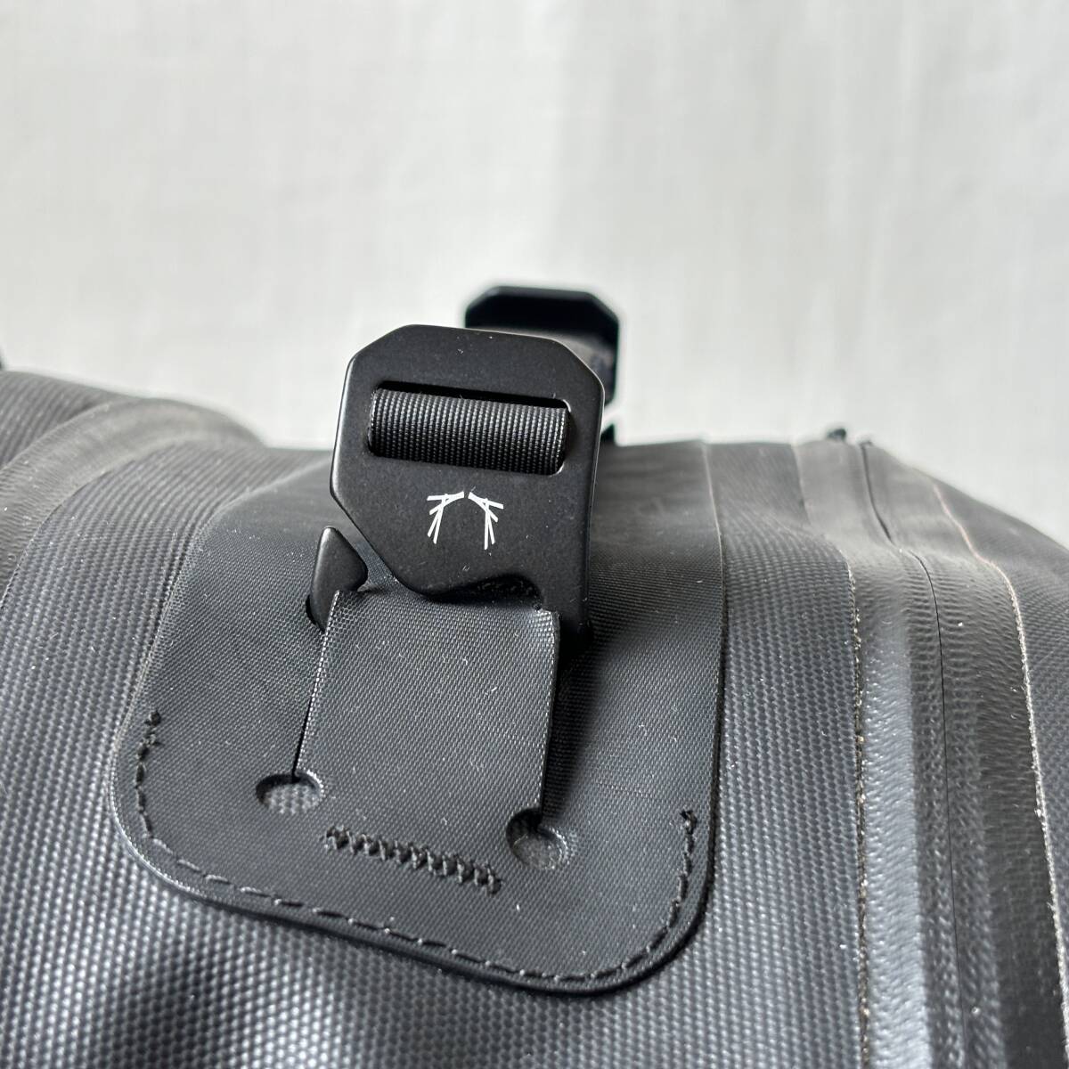 #1 jpy ~ #BLACK EMBER black Enba -CITADEL R2 rucksack backpack waterproof high capacity B4/PC storage functional stylish black black 7219012