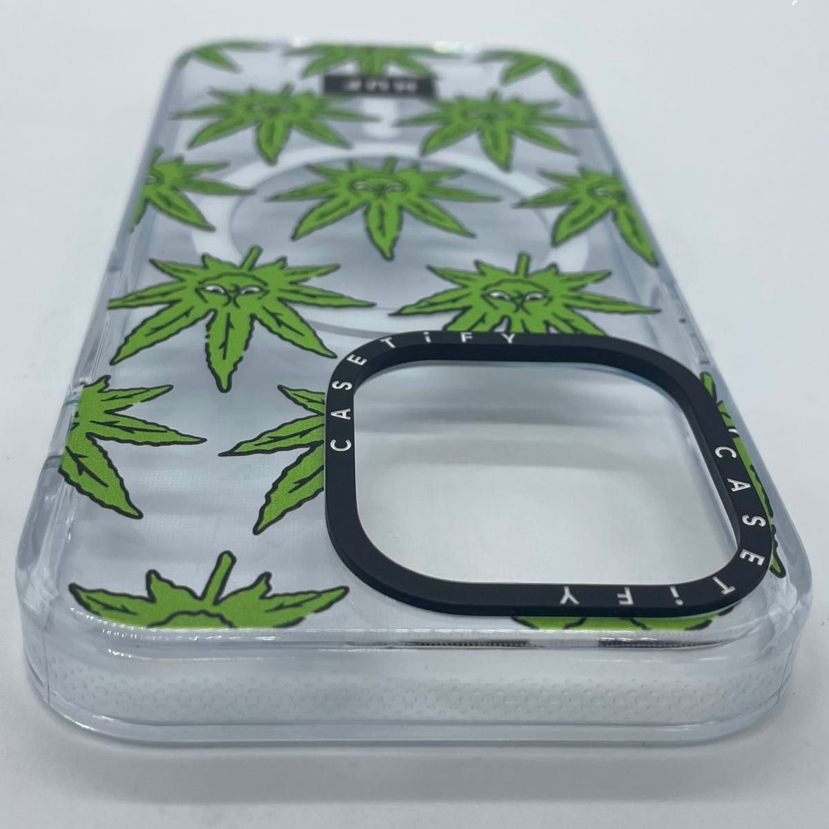 CASETIFY×HUF ケースティファイ ハフ コラボ iPhone14 Pro CASETIFY×HUF ケースティファイ ハフ コラボ iPhone14 Pro