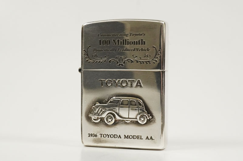 【797】ZIPPO／ジッポー　TOYOTA 100周年記念　1999年製　シリアル有り　No.06440　オイルライター　_画像1