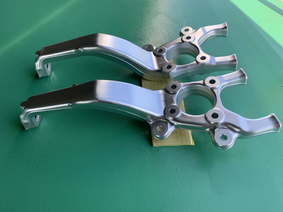 クラウン 30mm 3度キャンバー仕様 ショートナックル マジェスタ クラウン 30mm 3度キャンバー仕様 ショートナックル マジェスタ