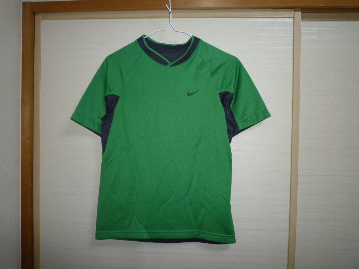 ナイキ リバーシブル 半袖シャツ 緑 紺 150サイズ_画像1