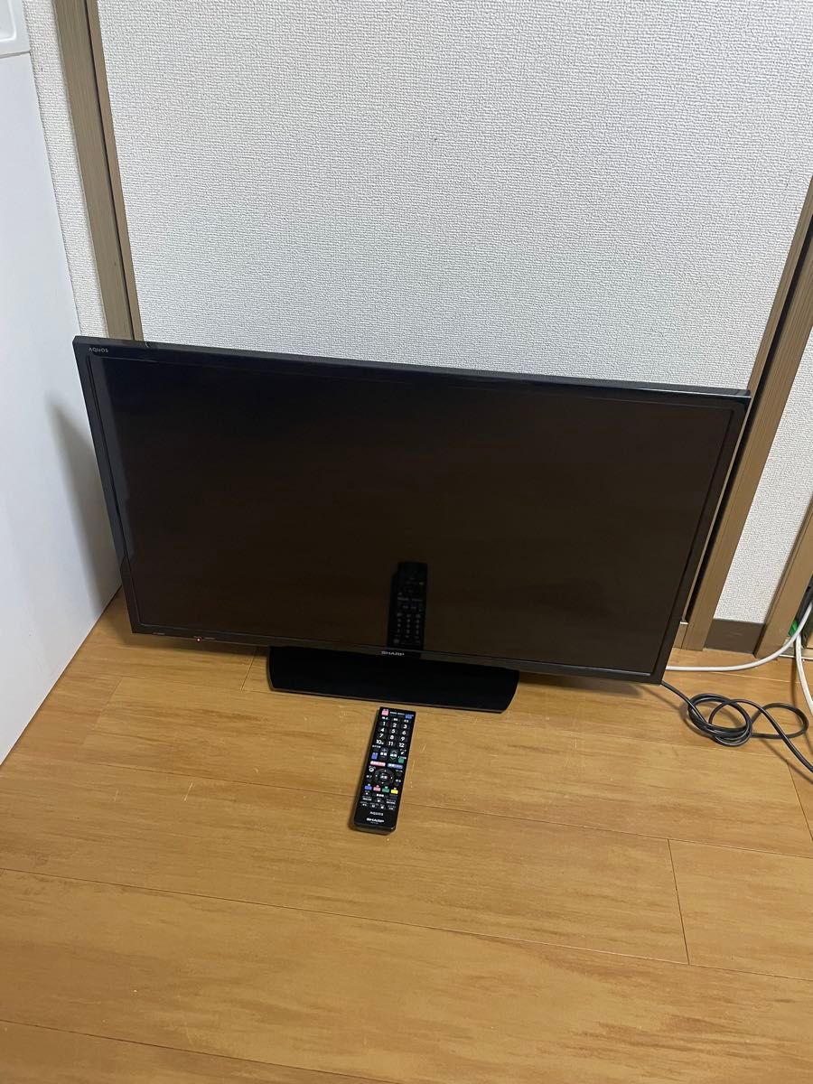 美品 シャープ 液晶テレビ 32V型 LC-32H30 裏番組録画対応