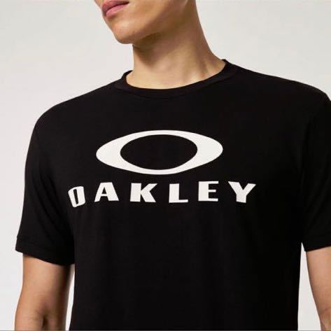 OAKLEY Tシャツ サイズM