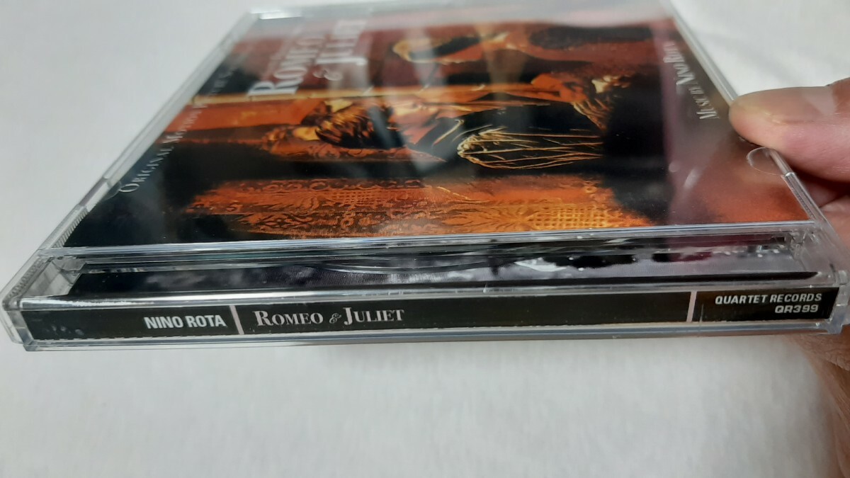 サントラ盤「ロミオとジュリエット」19曲。48分38秒収録。音楽ニーノ・ロータ1968年オリビア・ハッセー、レナード・ホワイティング主演映画_画像4