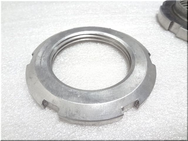  repair spare old car and so on * rare? screw pitch 3. shock absorber for inside diameter approximately 52mm lower lock seat * lower ring lock nut S130Z S30Z S31Z R30