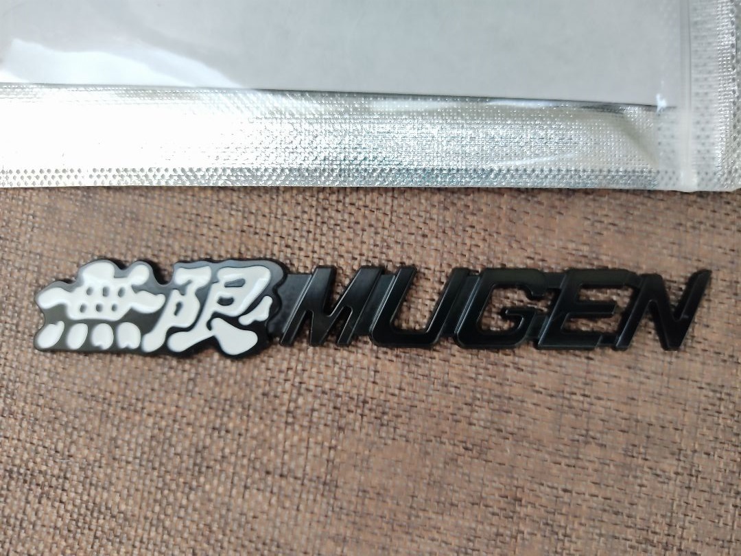 【新製品】ブラック×ホワイト　MUGEN 無限 メタルエンブレム J_画像2