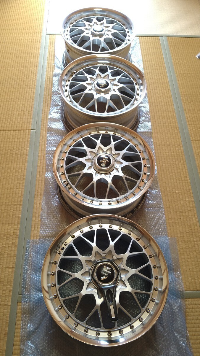 RAYS ボルクレーシング エボ3 17インチ 17×7j×+44×2本 17×8j×+44×2本 PCD114.3 4/5穴マルチ ハブ径73㍉ センターキャップレンチ付_画像1