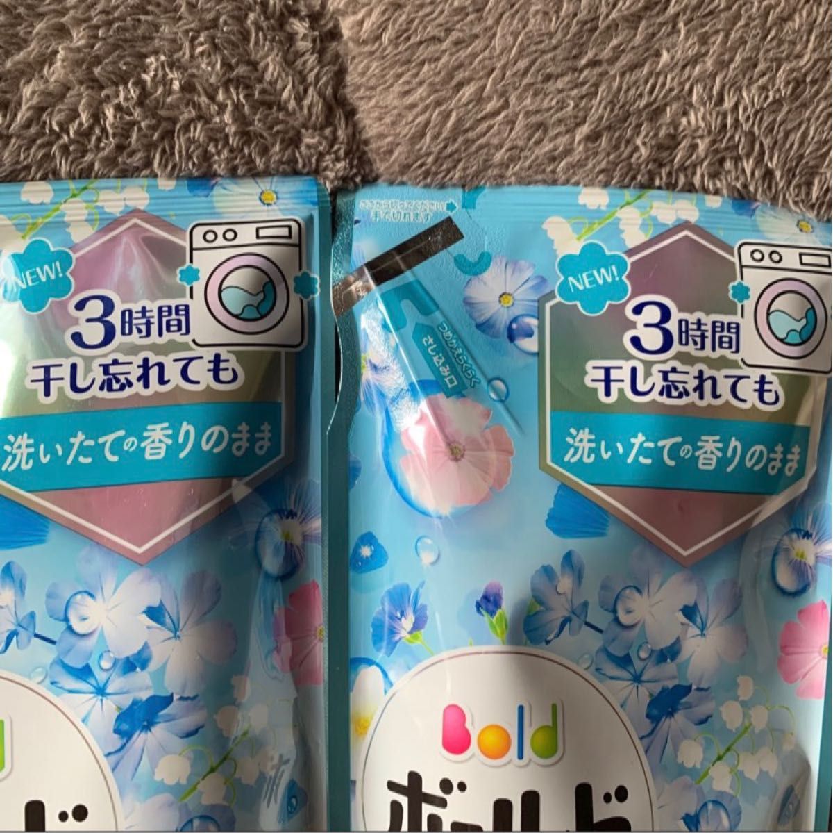 NEW  P&G ボールド　洗濯洗剤詰め替え　爽やかフレッシュフラワーサボンの香り　400g 2袋　