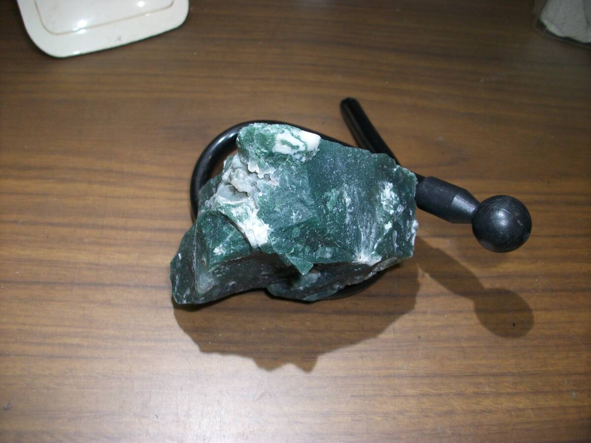 外国産鉱物　グリーン　ジャスパー　緑玉髄　中型　定型外発送_画像4