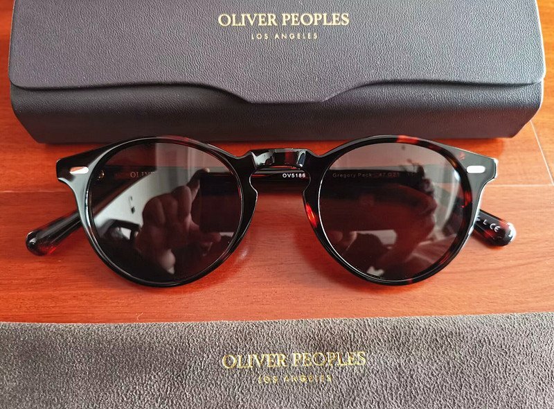  masterpiece model * Italy made *[OLIVER PEOPLES/ Oliver Peoples ] legend. great popularity work *OV5186* sunglasses * glasses frame / tortoise shell 