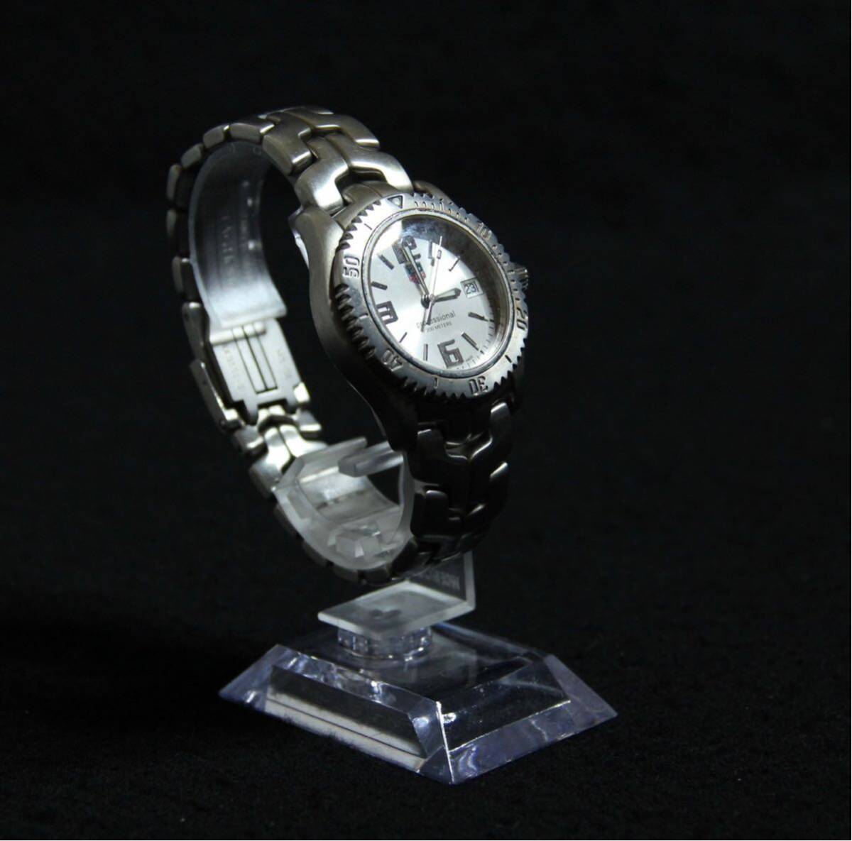 38.TAG HEUER タグホイヤー 時計 プロフェッショナル リンク デイト 200 WT1212 クォーツ文字盤 メンズ腕時計_画像3