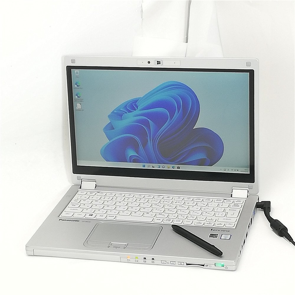 1円～ 高速SSD タッチ可 日本製 ノートパソコン Panasonic CF-MX5AFAVS 中古良品 第6世代Core i5 無線 Bluetooth カメラ Windows11 Office_画像2