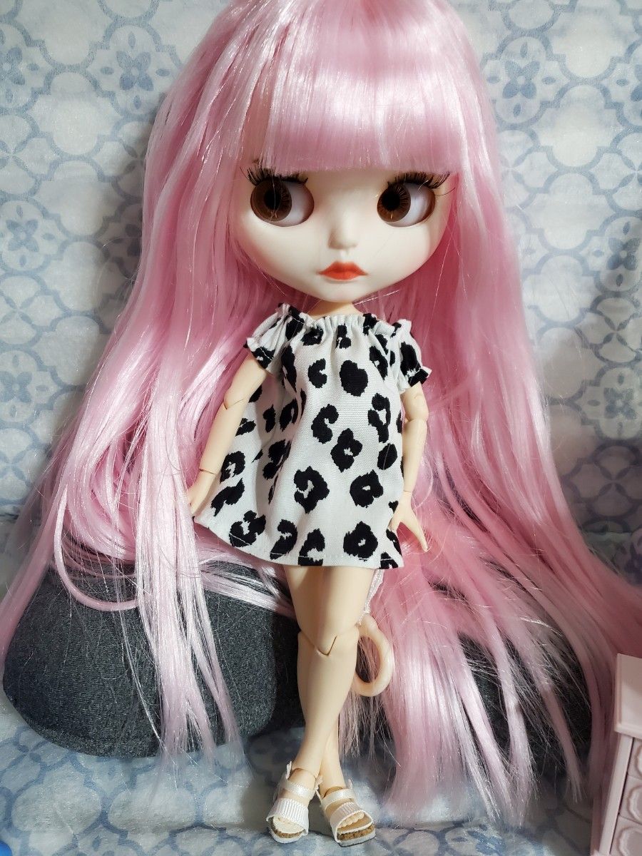 ドール+アウトフィット+髪ピン付き カスタムアイシードール ネオ ドール+アウトフィット+髪ピン付き カスタムアイシードール ネオ