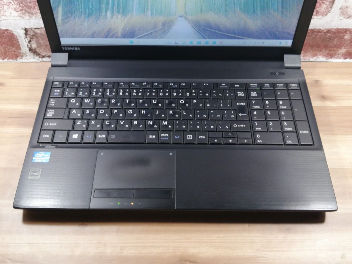 dynabook Core i3 SSD256GB メモリ8GB DVD BT オフィス Win11初期設定済