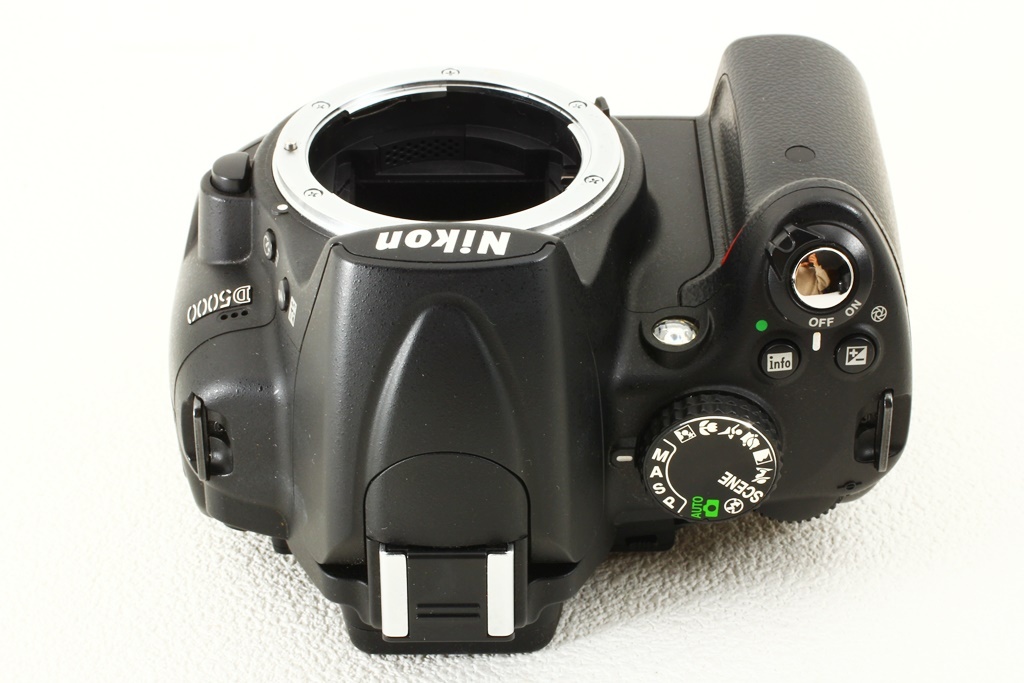 格安品◆Nikonニコン D5000 ダブルズームレンズキット◆デジタル一眼レフ,1290万画素/A4333_画像7