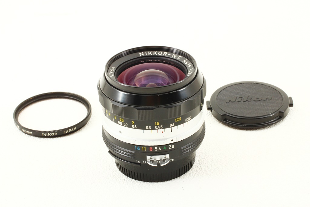  beautiful goods *NIKON Nikon NIKKOR-N C Auto 24mm F2.8* single burnt point lens /A4366