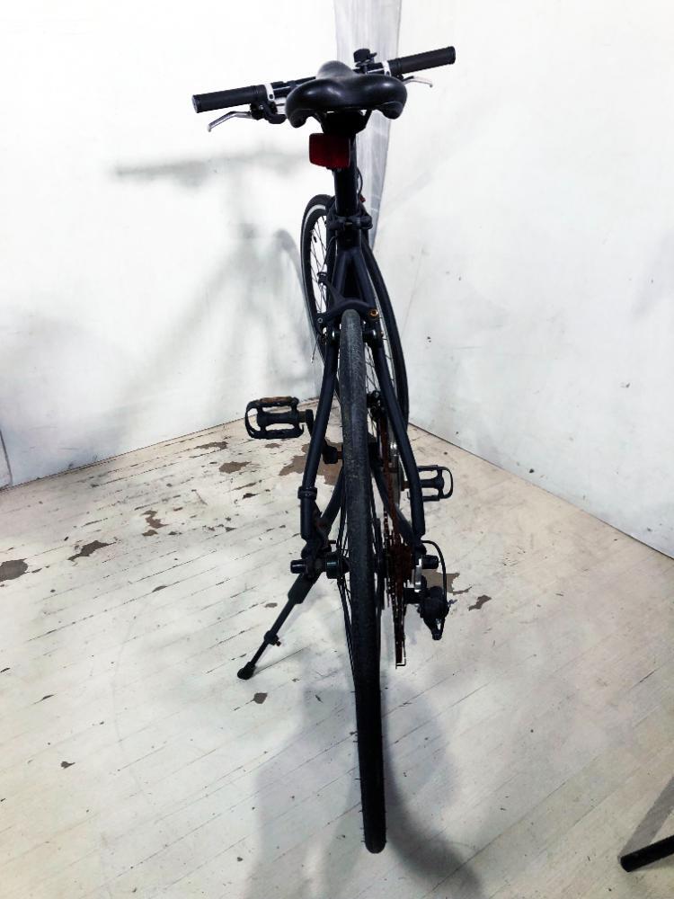 ◎地域限定送料無料★美品 中古★自転車 クロスバイク 700×25C アルミフレーム 変速 ブラック ピンクロゴ【PRIME】DB2Pの画像7
