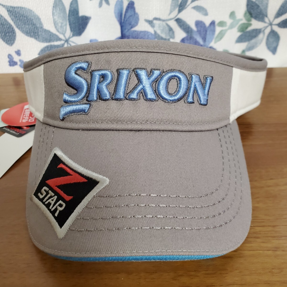 【未使用品】スリクソン ゴルフ バイザー GOLF サンバイザー 帽子 SRIXON_画像2