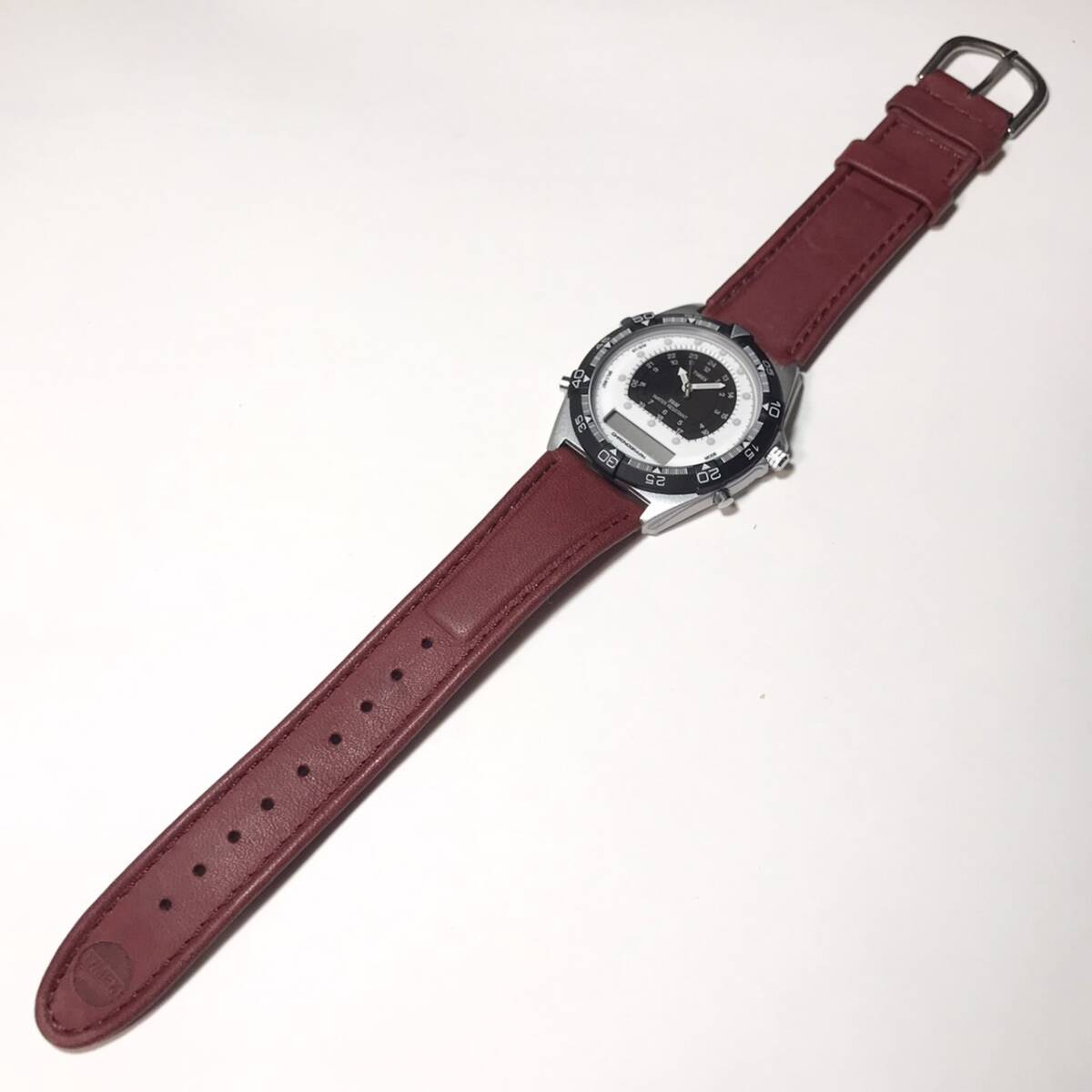 【1円】 時計 TIMEX タイメックス CHRONOGRAPH クロノグラフ 50M WATER RESISTANT 5気圧防水 396 V CELL アナデジ 腕時計 ウォッチ_画像3