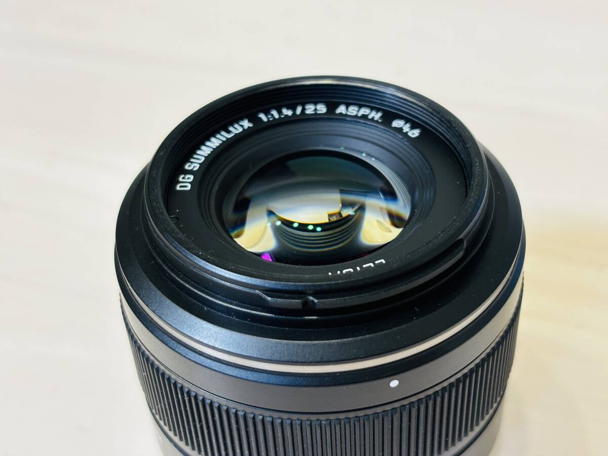 【極上美品】Panasonic レンズ LUMIX LEICA DG SUMMILUX 25mm/F1.4 ASPH. H-X025 パナソニック ワンオーナー品 元箱付属品ありの画像3