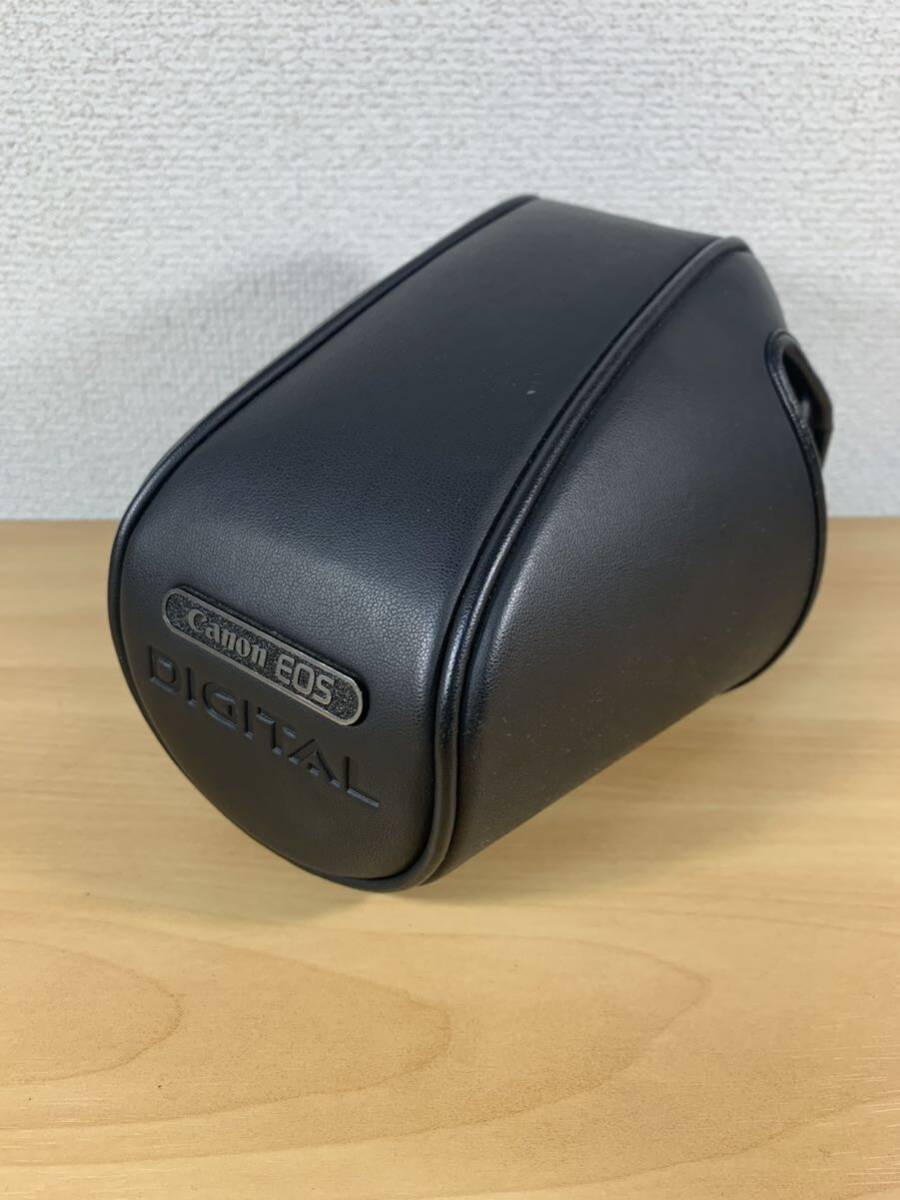 ◆極美品◆　CANON キャノン　EH18 EOS Kiss Digital N 用 セミハードケース_画像1