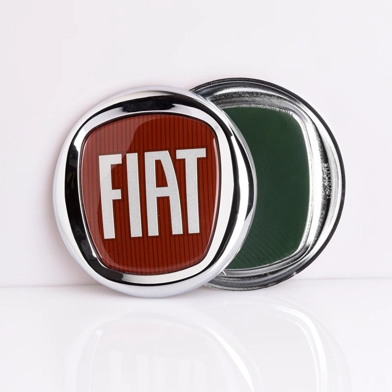 フィアット500 FIAT　フロントエンブレム_画像1