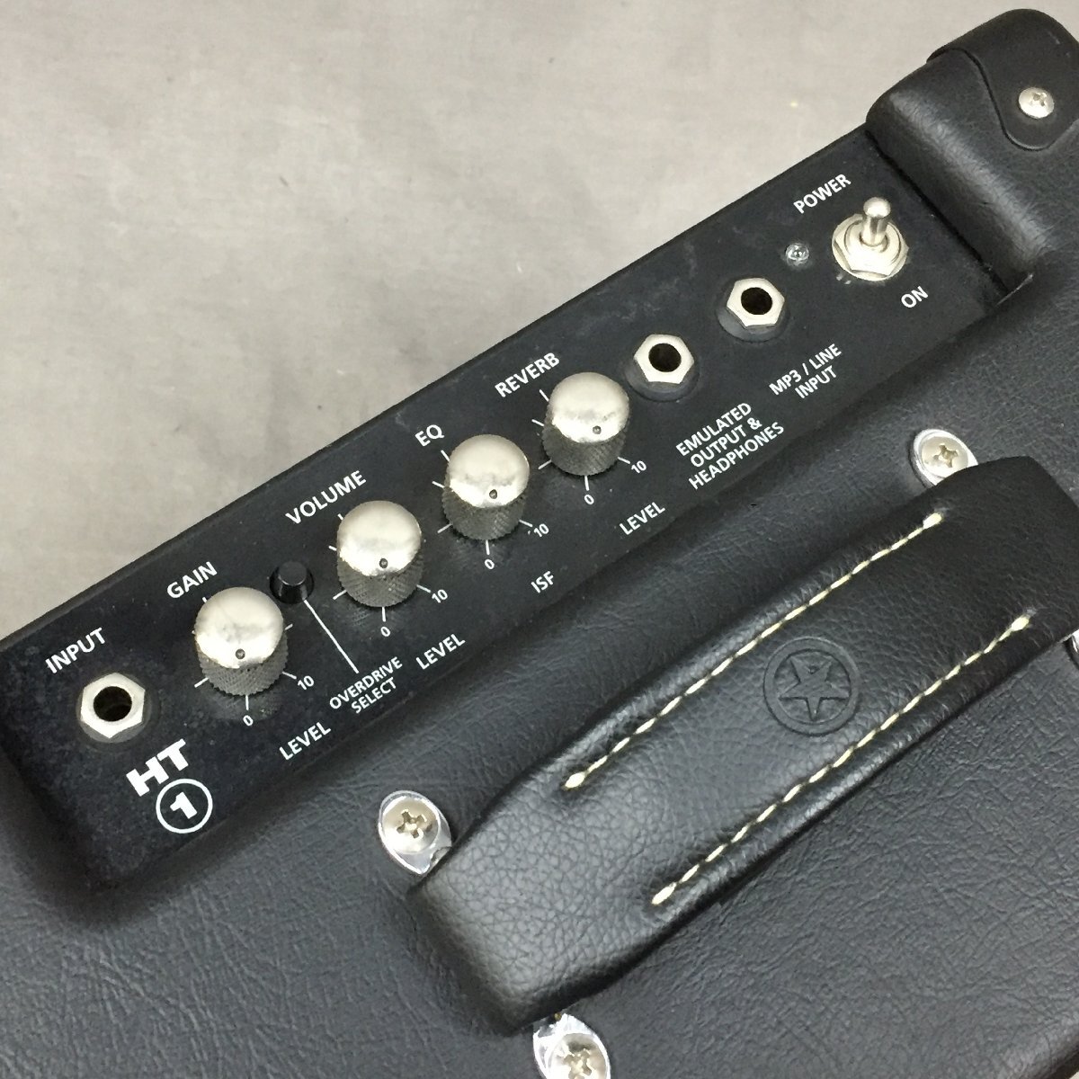 f146*120 【やや傷汚れ有】 Blackstar HT-1R ギター用　チューブアンプ　1W_画像4