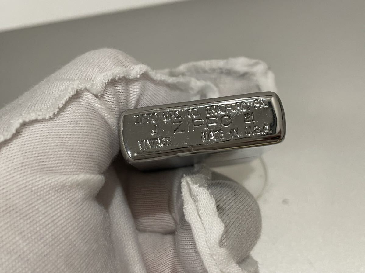 1円 未使用 ZIPPO ライター マルボロ Marlboroジッポ Zippoオイルライター真鍮製 中古品 喫煙グッズ ジッポー 火花確認済R67870の画像4