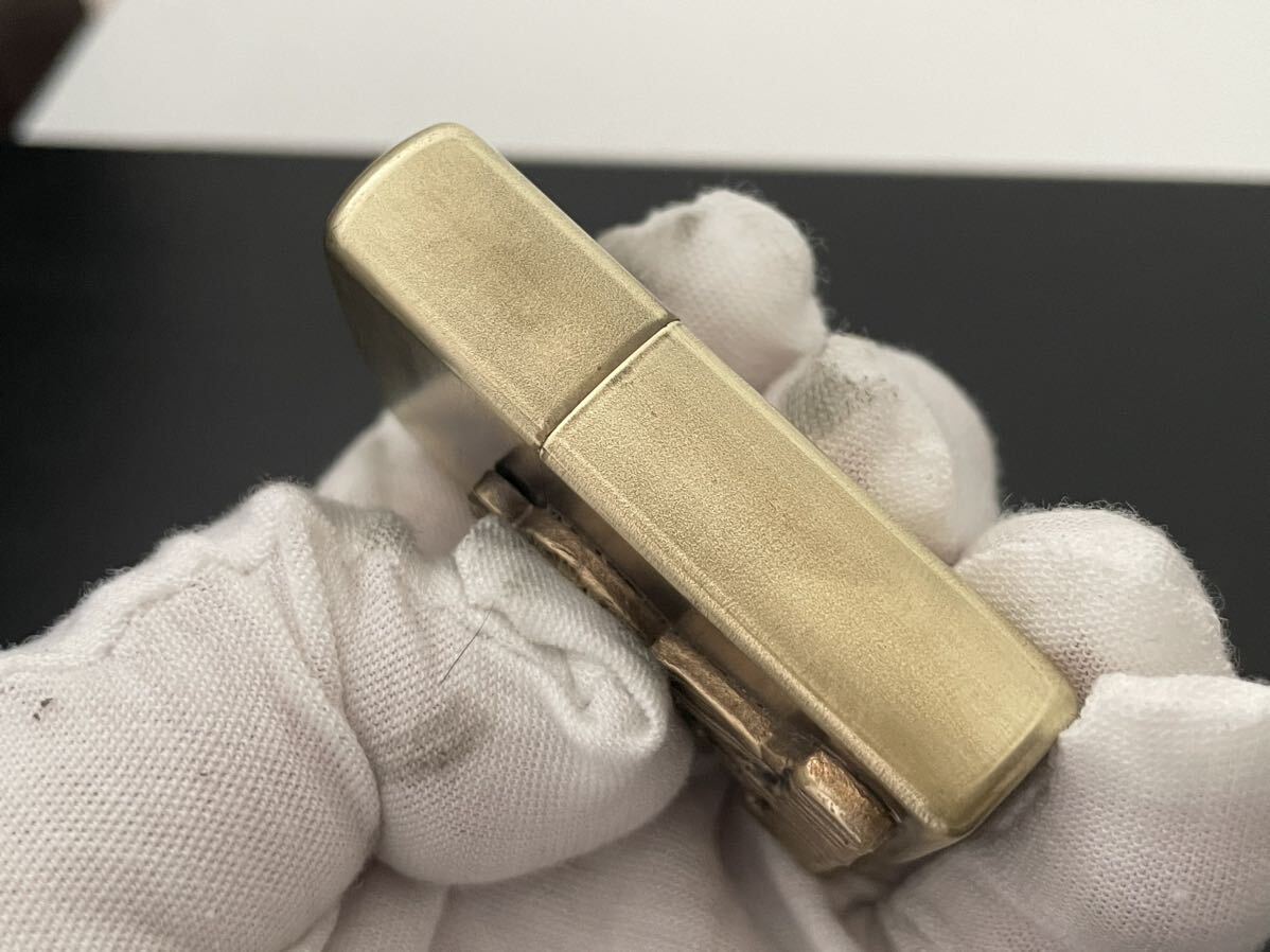1円 ZIPPO ライター マルボロ Marlboroジッポ Zippoオイルライター真鍮製 中古品 喫煙グッズ ジッポー 火花確認済R67458の画像5