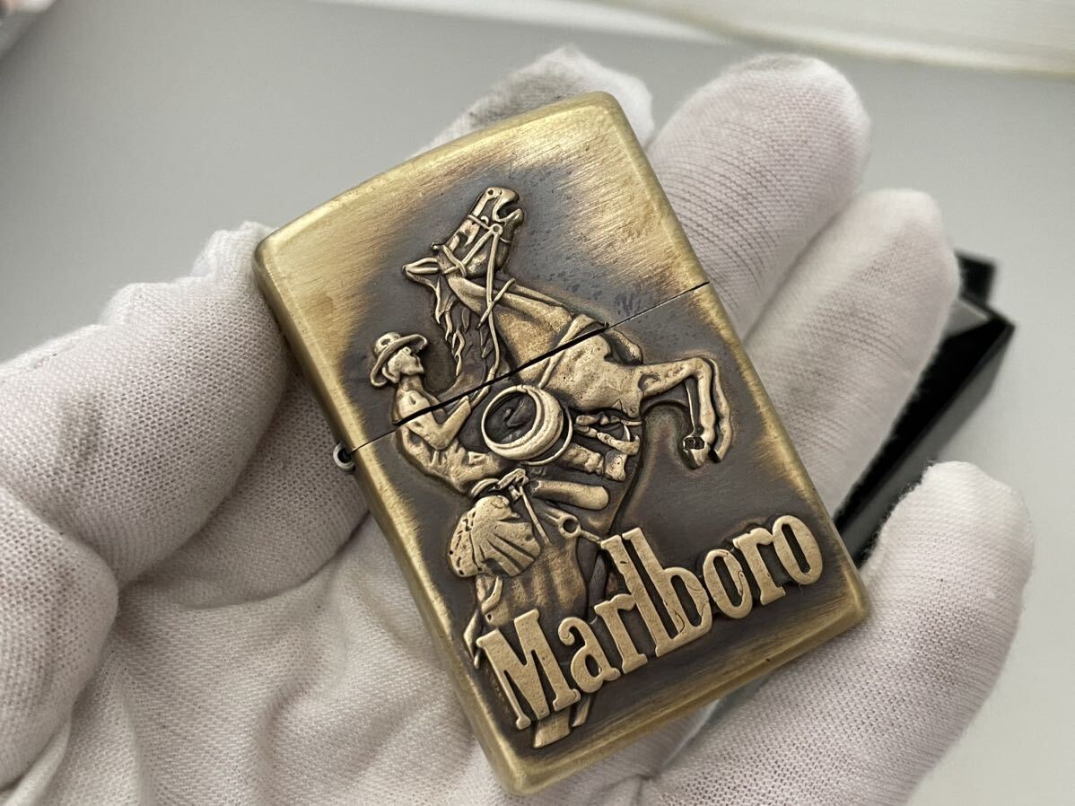 1円 ZIPPO ライター マルボロ Marlboroジッポ Zippoオイルライター真鍮製 中古品 喫煙グッズ ジッポー 火花確認済R67586_画像2