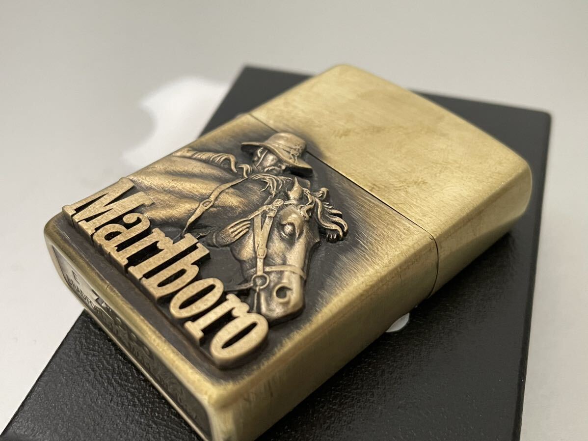 1円 ZIPPO ライター マルボロ Marlboroジッポ Zippoオイルライター真鍮製 中古品 喫煙グッズ ジッポー 火花確認済R67577_画像4