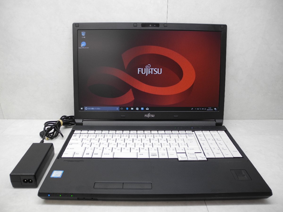 ☆1円☆第7世代☆富士通☆LIFEBOOK A577/P☆Core i3 2.40GHz/8GB/SSD512GB/Sマルチ/無線/Bluetooth/カメラ/Office/Win10 DtoD領域☆の画像1