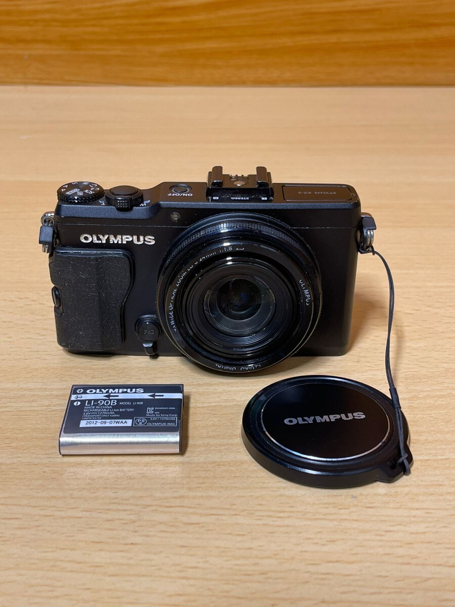 OLYMPUS／ オリンパス　コンパクトデジタルカメラ　XZ-2　LI-90B　動作未確認　_画像1