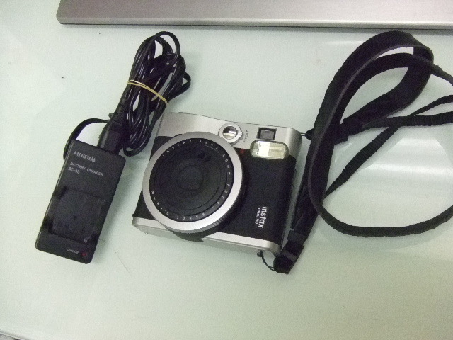 *FUJIFILM instax mini 90 Neo Classic black [ instant camera Cheki camera ]*