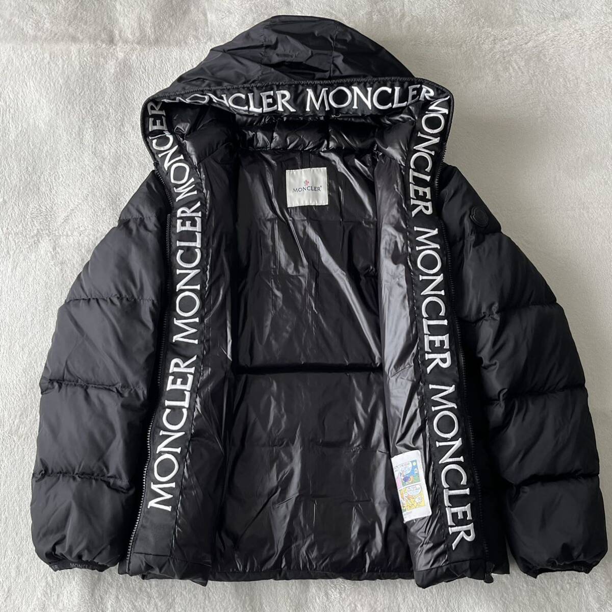 1円〜 MONCLER モンクレール MONTCLA モンクラー ダウンジャケット ブラック サイズ1 シリアルで本物確認済み_画像2