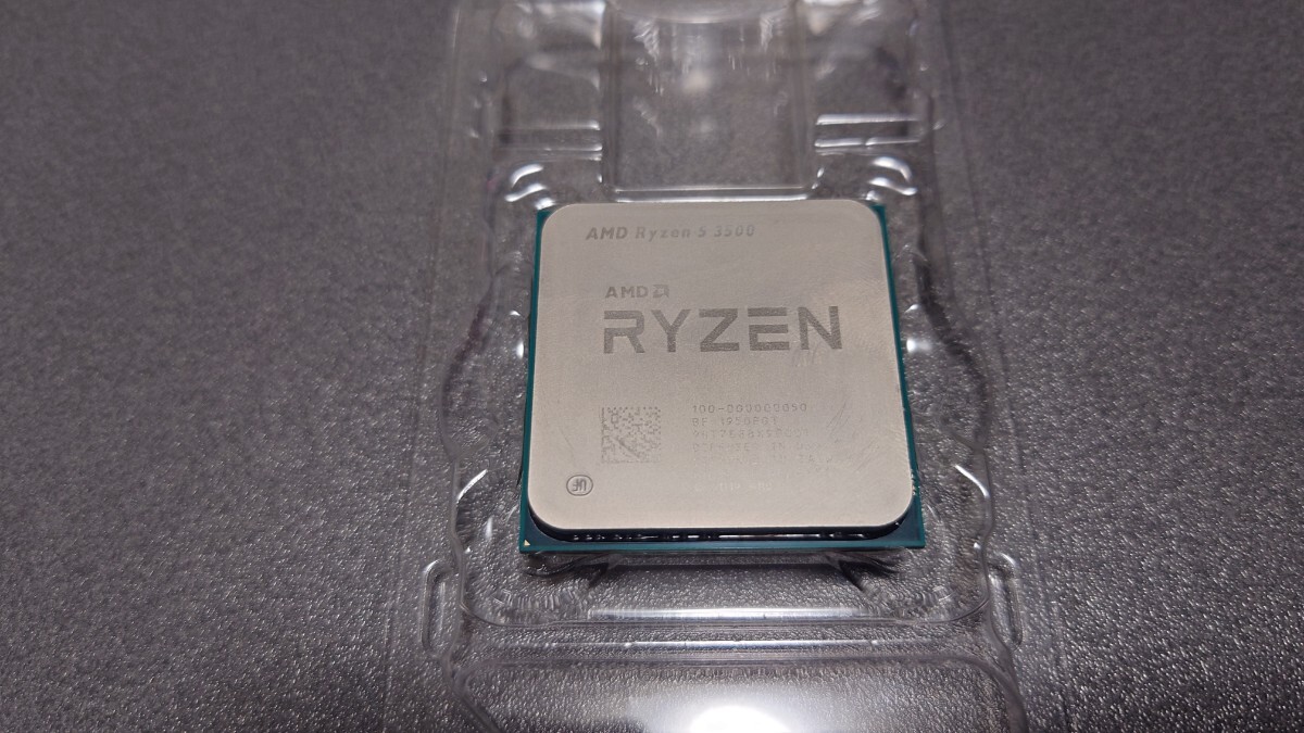 AMD Ryzen 5 3500 CPUの画像1