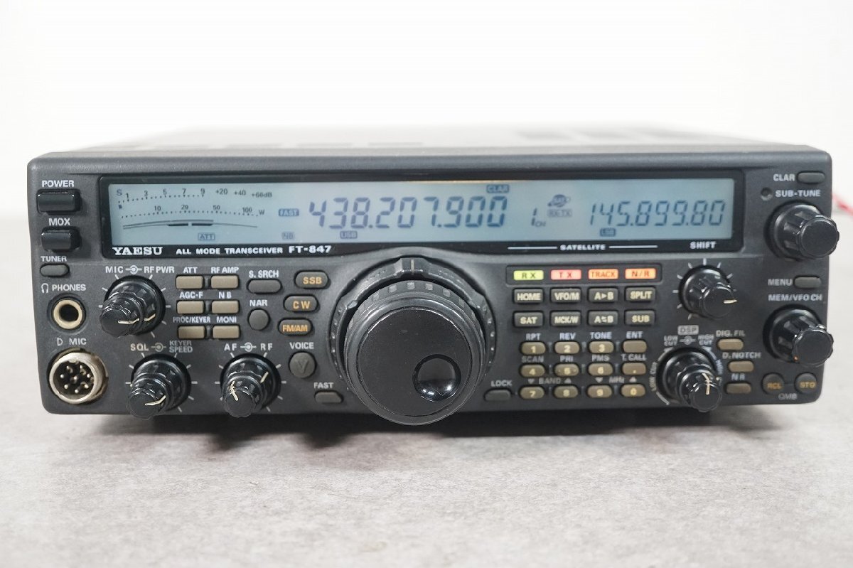 [NZ][E4327312] YAESU ヤエス FT-847 HF/50/144/430MHz ALL MODE TRANSCEIVER オールモード トランシーバー 取扱説明書、元箱等付き_画像2