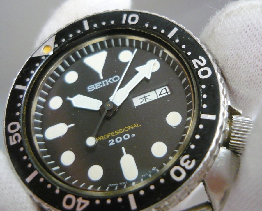 1000円スタート 腕時計フェイスのみ SEIKO PROFESSIONAL プロフェッショナル 7C43-7010 クォーツ QZ ダイバー200m ジャンク品 WHO D10001の画像8