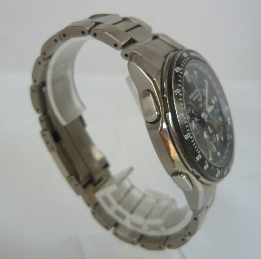 1000円スタート 腕時計 CASIO カシオ OCEANUS オシアナス 5008 0CW-M800 タフソーラー クロノグラフ デイト ブラック文字盤 WHO F10016_画像3